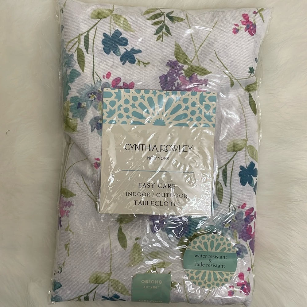 cynthia rowley oblong indoor/outdoor tablecloth